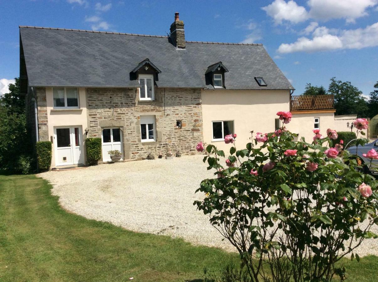 Maison La Touchardiere Barenton エクステリア 写真
